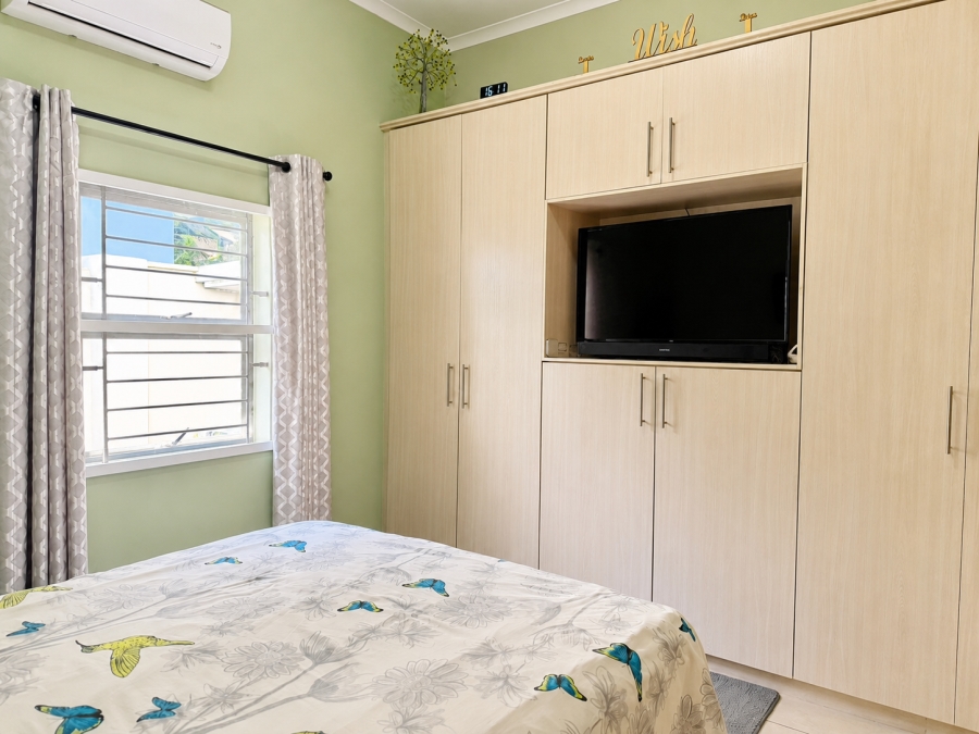 To Let 3 Bedroom Property for Rent in Burgundy Estate Western Cape